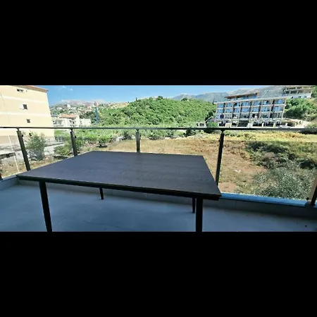 The Stylist 1br For 4 Apartment *
