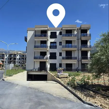 The Stylist 1br For 4 Apartment